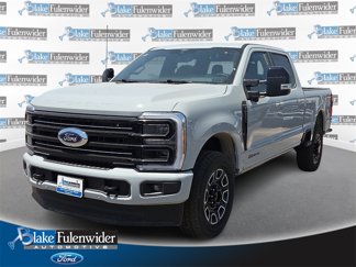 New 2025 Ford F250 4x4 Crew Cab Super Duty image 1