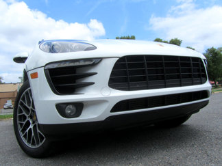 Used 2018 Porsche Macan Sport Edition image 1
