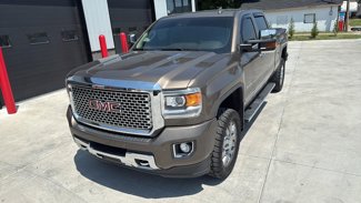 Used 2015 GMC Sierra 2500 Denali w/ Duramax Plus Package image 1