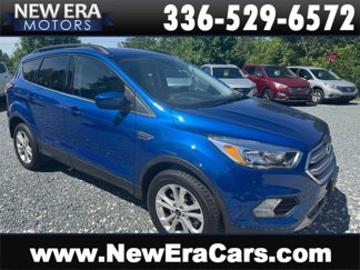 Used 2018 Ford Escape SE w/ Ford Safe & Smart Package image 1