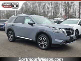 New 2025 Nissan Pathfinder Platinum image 1