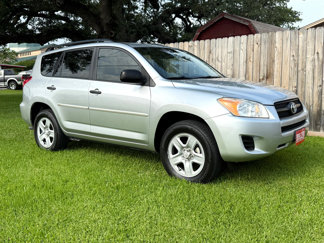 Used 2012 Toyota RAV4 FWD image 1