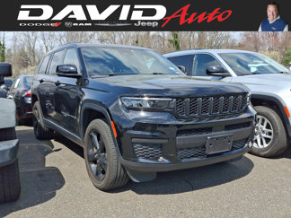 Certified 2023 Jeep Grand Cherokee L Laredo image 1
