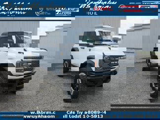 Certified 2025 Ford Bronco Badlands w/ Sasquatch Package image 1