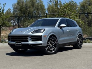 Certified 2024 Porsche Cayenne image 1