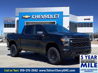 New 2025 Chevrolet Silverado 1500 Custom Trail Boss w/ Dark Appearance Package image 1
