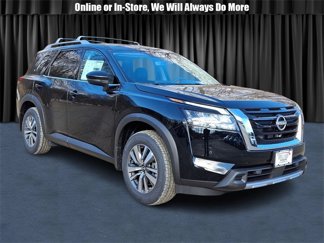 New 2025 Nissan Pathfinder SL image 1