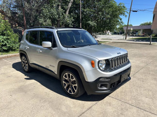 Used 2015 Jeep Renegade Latitude w/ Popular Equipment Group image 1