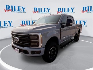 New 2026 Ford F350 4x4 Crew Cab Super Duty image 1