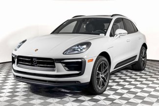 Certified 2024 Porsche Macan image 1