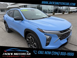 Used 2024 Chevrolet Trax RS w/ Sunroof Package image 1