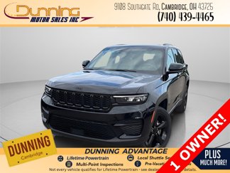 Used 2022 Jeep Grand Cherokee Altitude image 1
