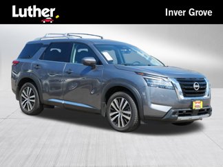 Certified 2024 Nissan Pathfinder Platinum w/ Cargo Package image 1