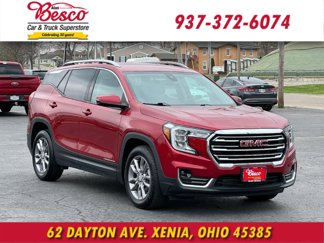 Used 2022 GMC Terrain SLT image 1
