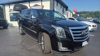 Used 2020 Cadillac Escalade ESV 4WD image 1