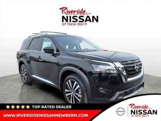 New 2025 Nissan Pathfinder Platinum image 1
