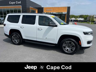 Used 2025 Jeep Wagoneer 4WD w/ Premium Group I image 1