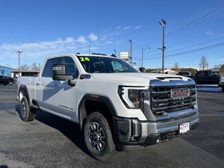 New 2024 GMC Sierra 3500 SLE image 1