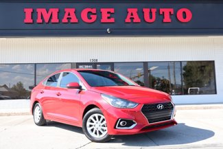 Used 2022 Hyundai Accent SEL image 1