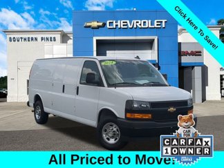 Used 2024 Chevrolet Express 3500 Extended image 1