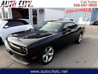 Used 2014 Dodge Challenger SXT Plus image 1
