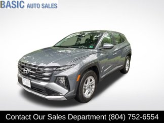 Used 2025 Hyundai Tucson SE image 1