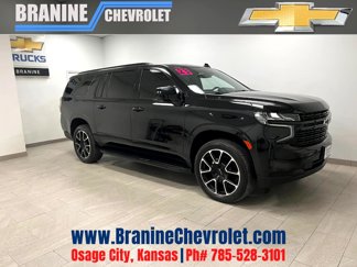 Used 2023 Chevrolet Suburban RST image 1