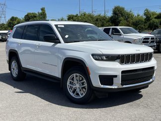 New 2025 Jeep Grand Cherokee L Laredo image 1