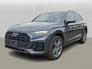 Certified 2025 Audi Q5 2.0T Premium w/ Convenience Plus Package image 1