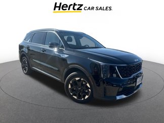 Used 2024 Kia Sorento S image 1