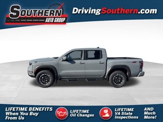New 2025 Nissan Frontier PRO-4X w/ Pro Convenience Package image 1