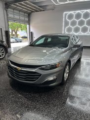 Used 2023 Chevrolet Malibu LS image 1