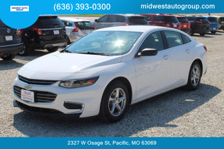 Used 2017 Chevrolet Malibu LS image 1