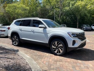 New 2026 Volkswagen Atlas SE image 1