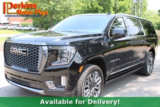 Used 2023 GMC Yukon XL Denali Ultimate image 1