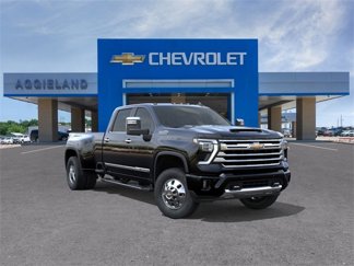 New 2025 Chevrolet Silverado 3500 High Country w/ Technology Package image 1