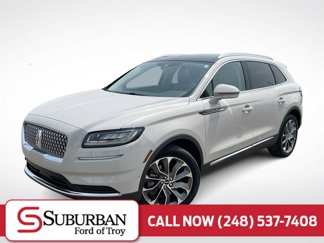 Used 2022 Lincoln Nautilus Reserve w/ Equipment Group 201A image 1