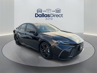 Used 2025 Toyota Camry XSE image 1