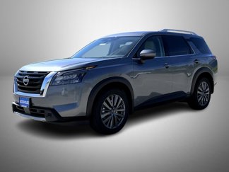 New 2025 Nissan Pathfinder SL w/ SL Premium Package image 1