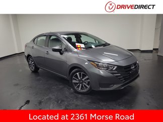Used 2025 Nissan Versa SV image 1