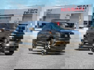 Certified 2025 Nissan Kicks SV image 1