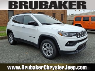 New 2025 Jeep Compass Latitude video 1