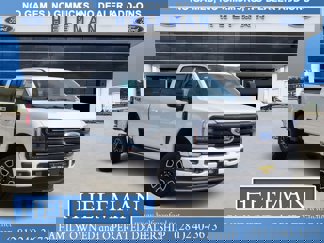 New 2025 Ford F350 Platinum w/ FX4 Off-Road Package image 1