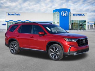New 2025 Honda Pilot Touring image 1