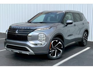Used 2022 Mitsubishi Outlander SEL image 1