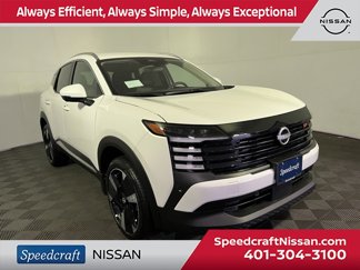 New 2025 Nissan Kicks SR image 1
