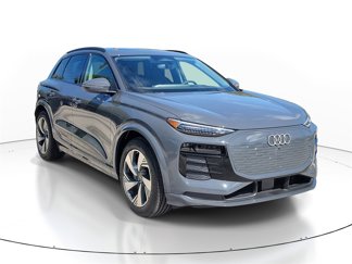 New 2025 Audi Q6 e-tron Prestige image 1