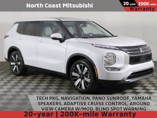 New 2025 Mitsubishi Outlander SE image 1