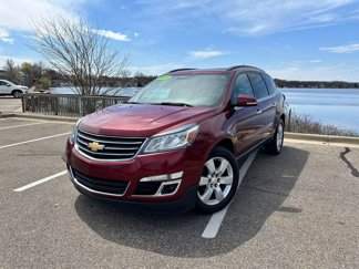 Used 2017 Chevrolet Traverse LT image 1