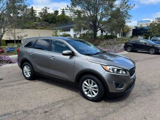 Used 2016 Kia Sorento L image 1
